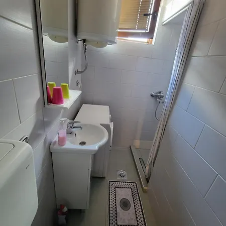Apartamento Medeni 2 *